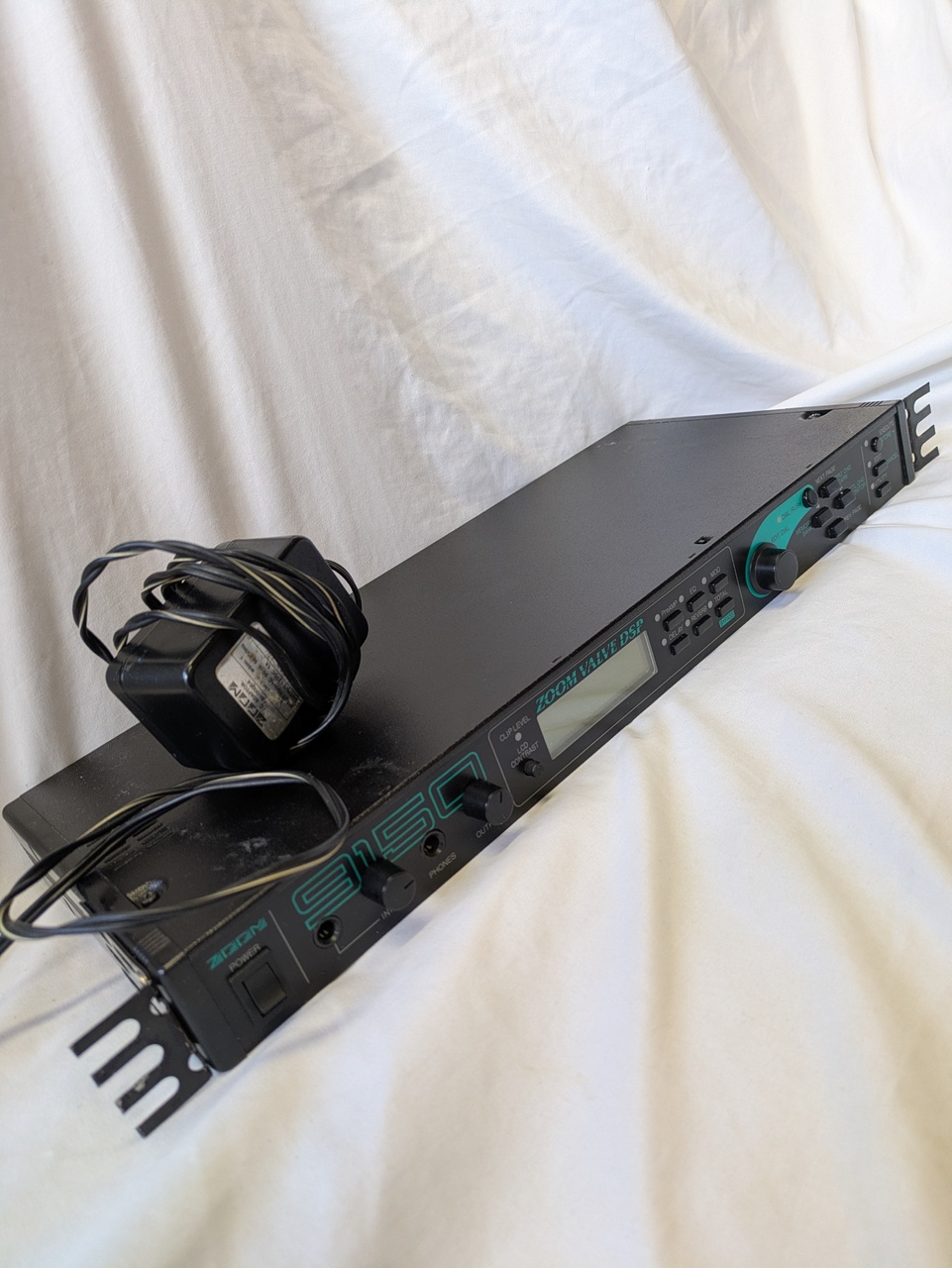 ZOOM 9150 真空管搭載 デジタルマルチエフェクター ギター用 動作品 ZOOM 9150 VALVE DSP PROCESSOR（中古）【楽器検索デジマート】