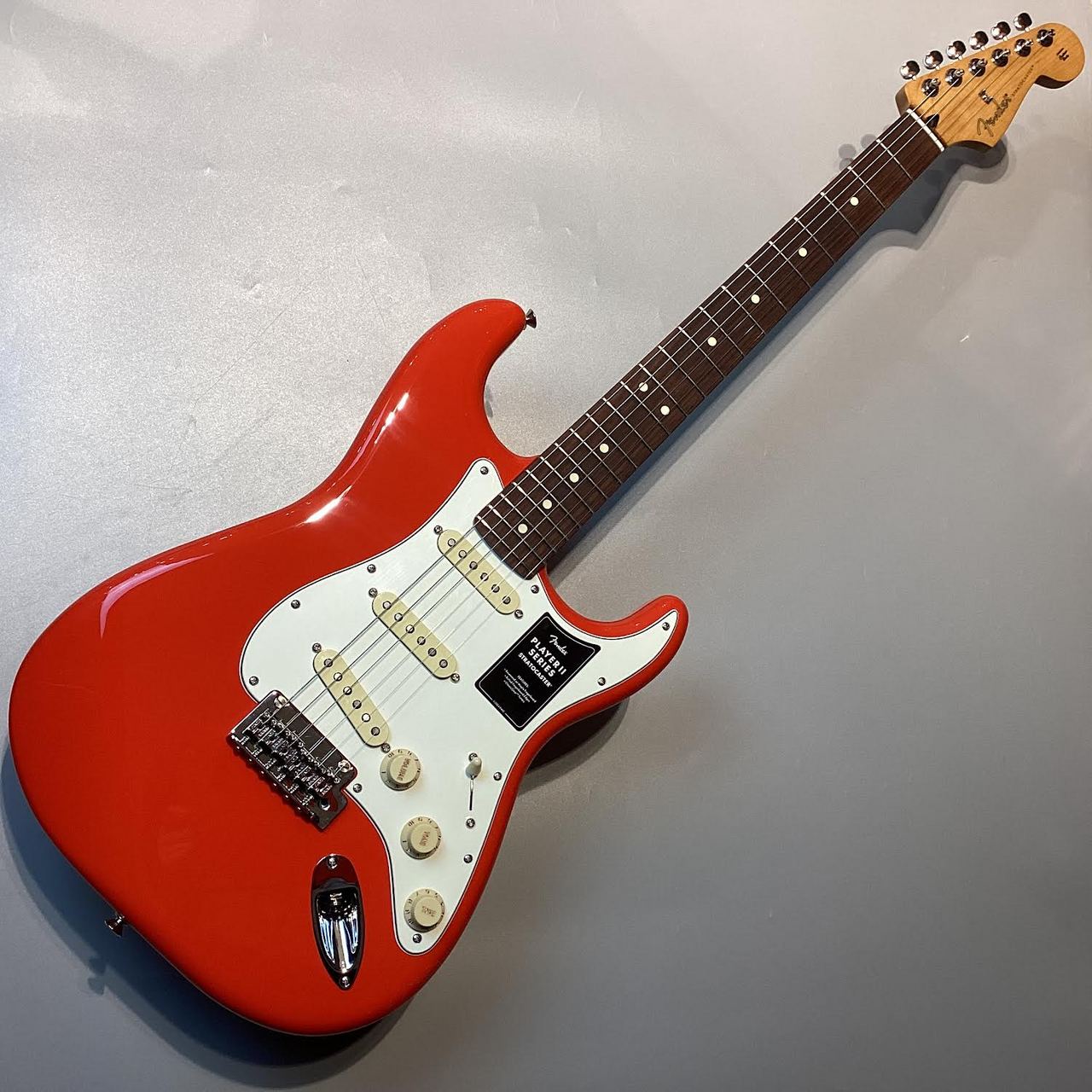 Fender 【現物画像】Player II Stratocaster Coral Red エレキギター