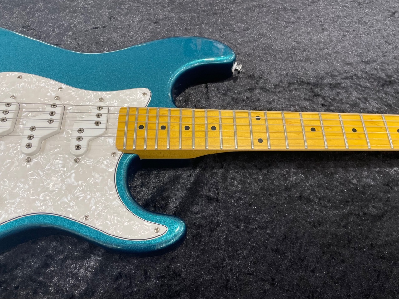 G&L Tribute Series COMANCHE / Emerald Blue Matallic（新品