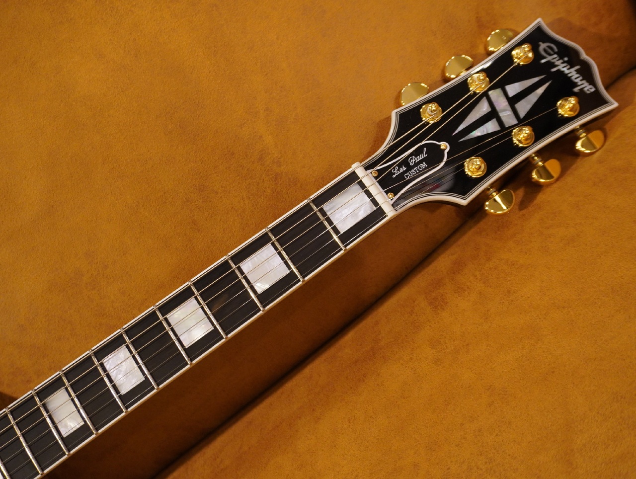 Epiphone Inspired by Gibson Custom Les Paul Custom Ebony