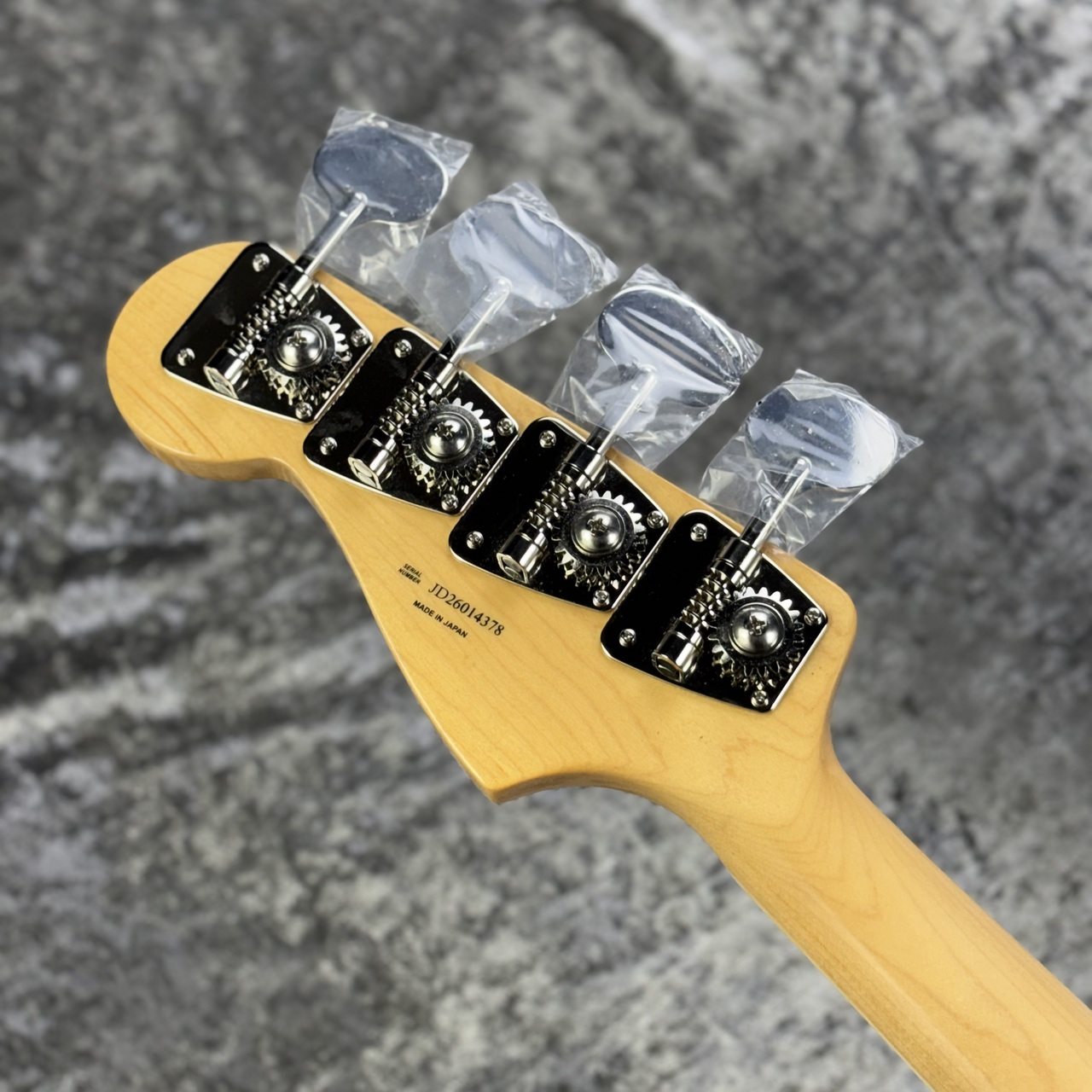 Fender MIJ Traditional Late 60s Jazz Bass - Black - 【3.63kg