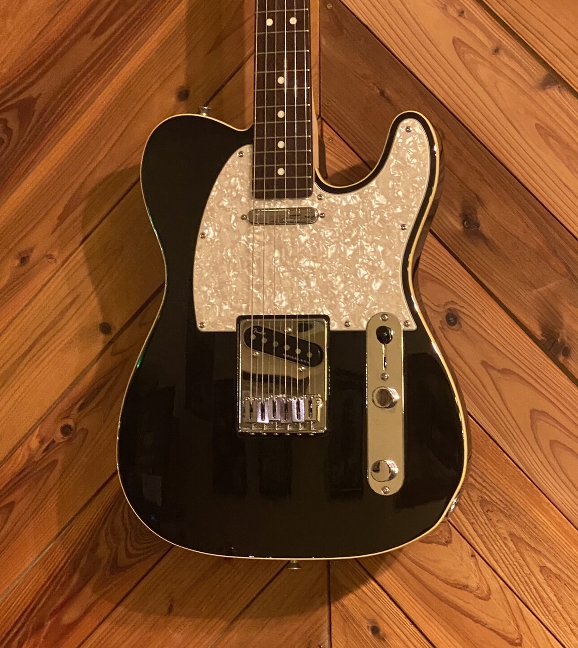 ギター Fender Made in Japan Modern Telecaster Fender Made in Japan Modern Telecaster HH Rosewood
