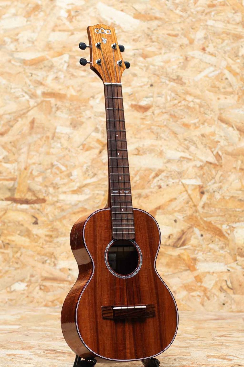 URABE UKULELE(占部) CT-46 Hawaiian Koa Tenor（新品）【楽器検索