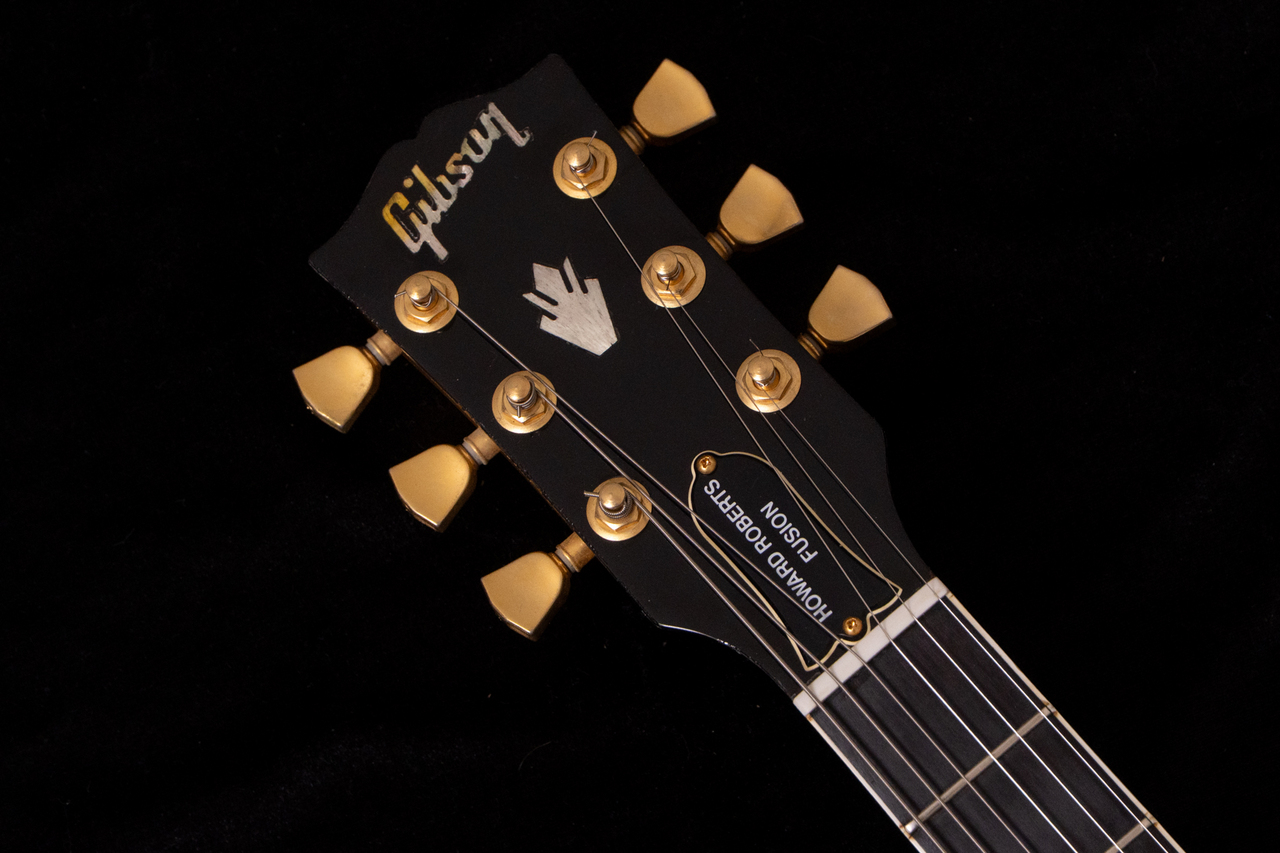 Gibson Howard Roberts Fusion III Vintage Sunburst 2005 3.745kg Gibson Howard Roberts Fusion III Vintage Sunburst 2005 3.745kg