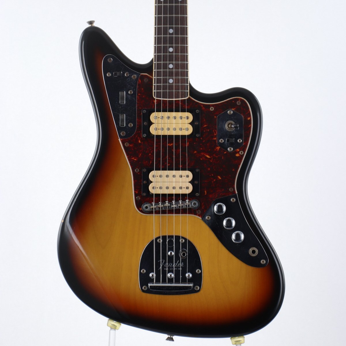 そ*ー様 Fender Japan JAGUAR JG66 3TS Fender Japan JG66-98D 3Tone Sunburst 【心斎橋店】(中古/送料