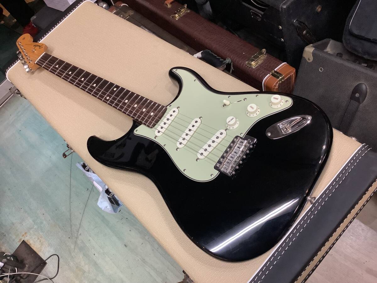 Fender Custom Shop 1960s STRAT NOS AA FLAME BLACK 黒 ブラック