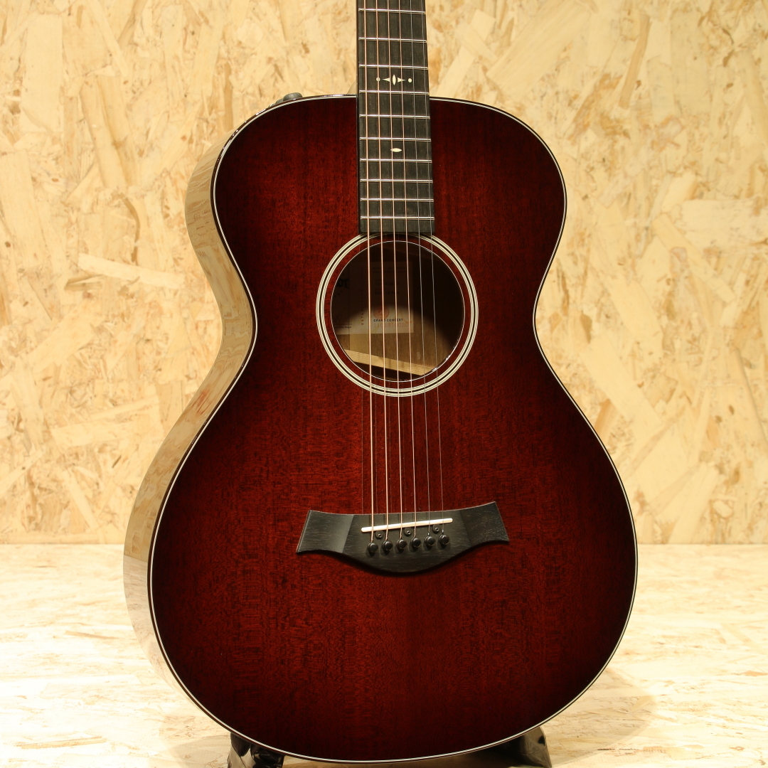Taylor アコースティックギター 900 Series アコースティックギター | Taylor Guitars