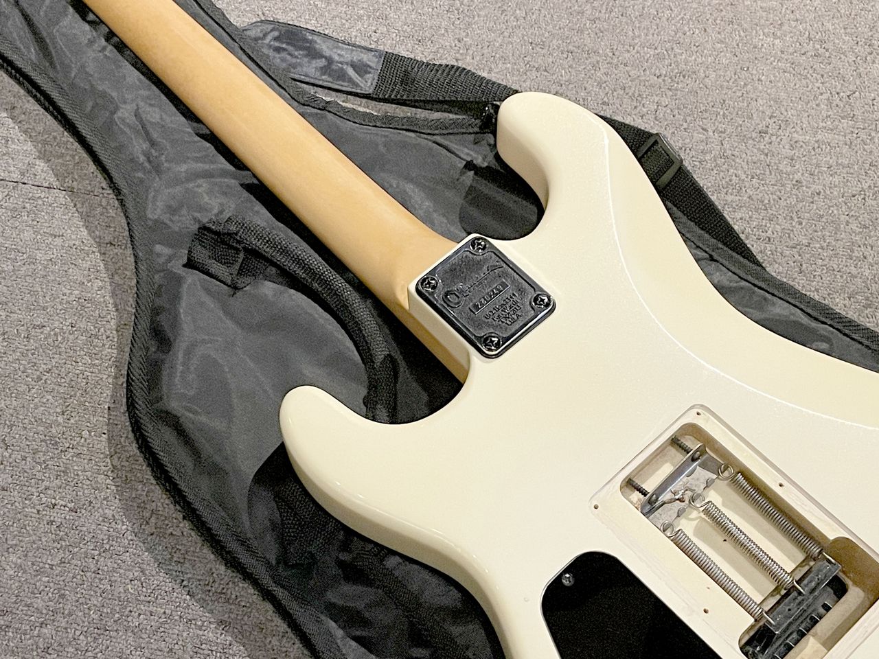 Charvel Model 2（中古）【楽器検索デジマート】