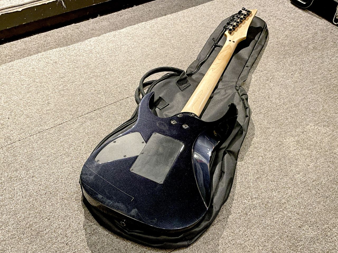 Ibanez RGR480FRBS エレキギター✳︎ケース付 Ibanez RGR480 Night Navy (NN)（中古）【楽器検索デジマート】