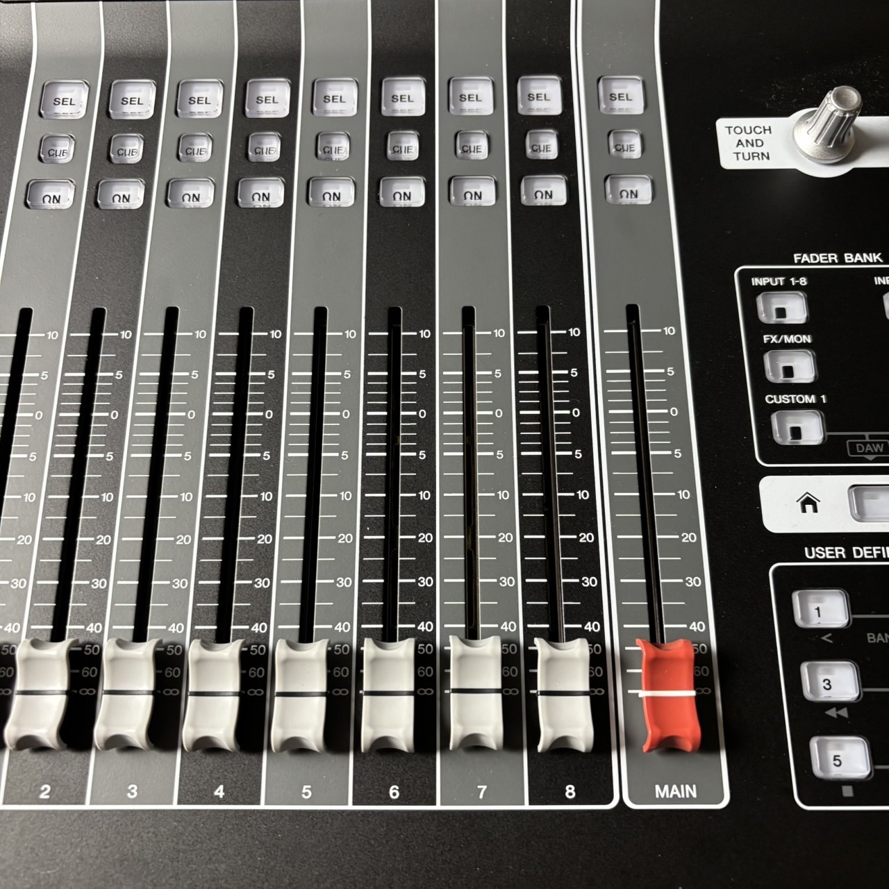 YAMAHA DM3 Standard デジタルミキシングコンソ－ルDM3S（新品特価/送料無料）【楽器検索デジマート】
