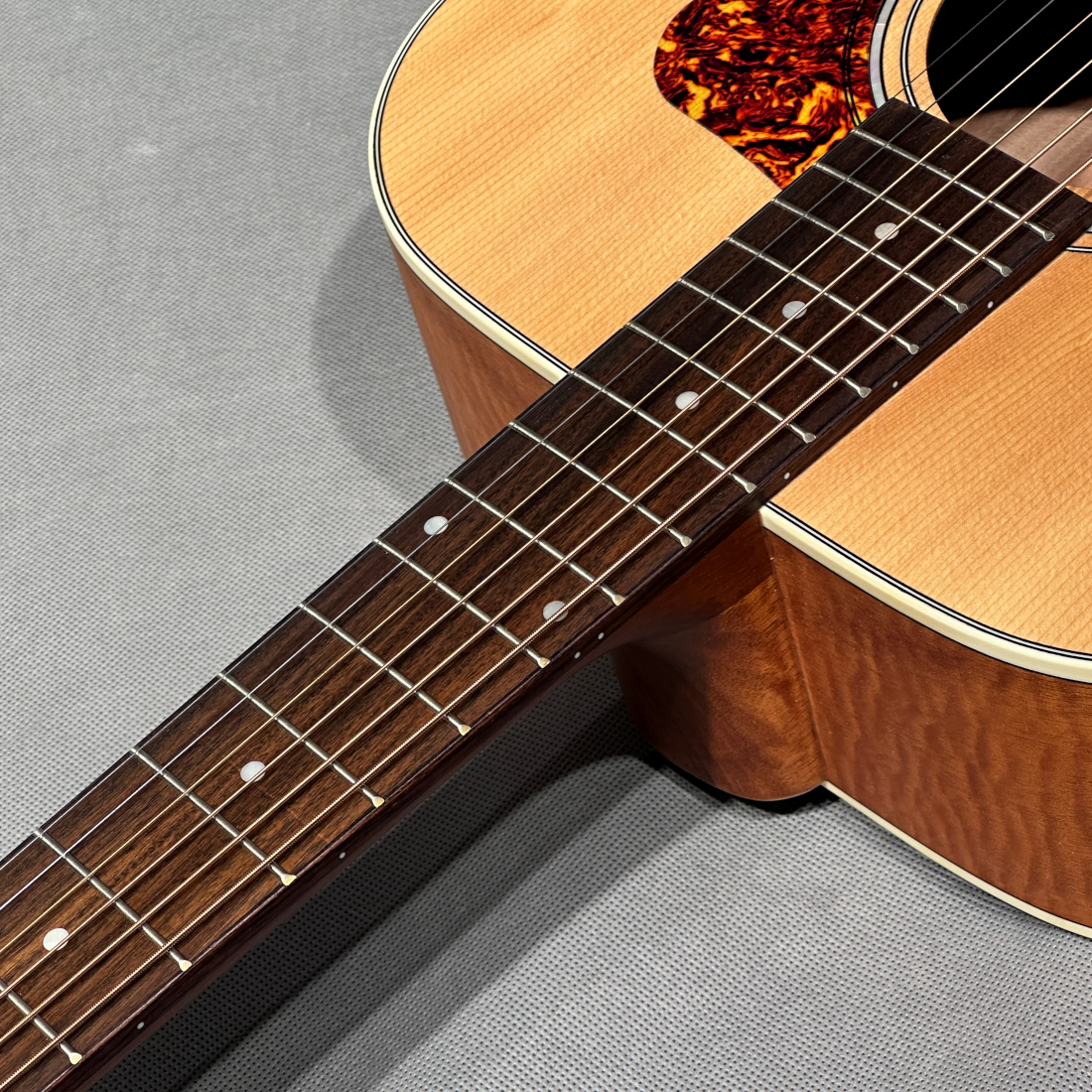 GUILD D-240E Flamed Mahogany（新品特価）【楽器検索デジマート】