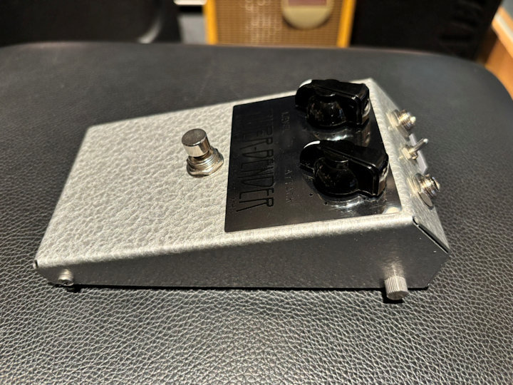ギター Manlay Sound SUPER BENDER Manlay SoundSUPER BENDER《ファズ》【Webショップ限定】商品