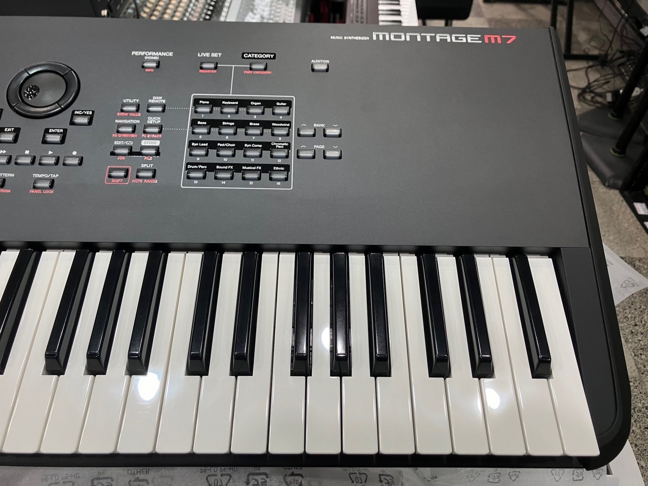 YAMAHA MONTAGE M7 (76鍵FSX鍵盤)◇1台限りのB級超特価!【ローン