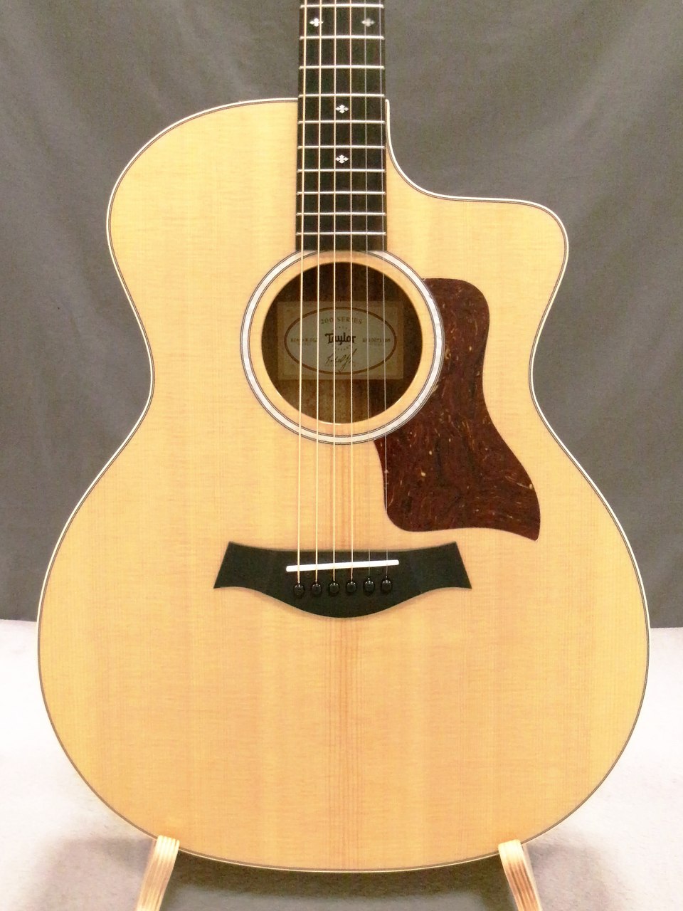 Taylor 214ce-K DLX（新品特価）【楽器検索デジマート】