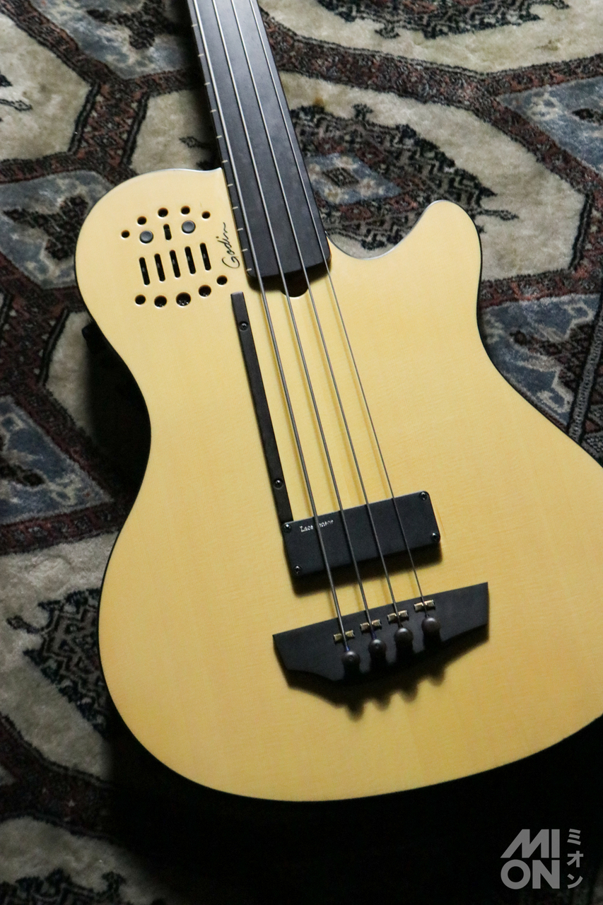 ゴダン Godin A4 フレットレスベース 中古 希少 GODIN A4 ULTRA