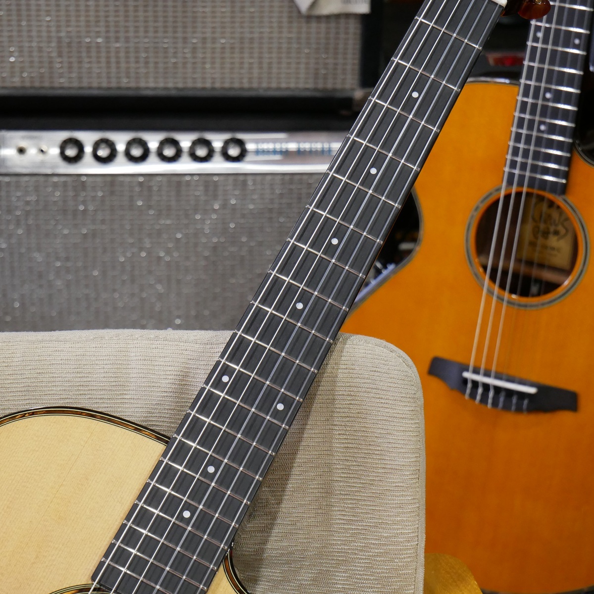 Crews Maniac Sound EG-1500C / Natural 【抜群の演奏性を誇る