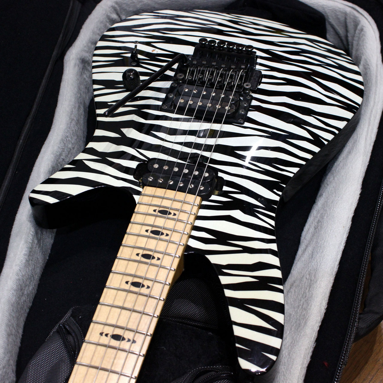 YAMAHA MG-M Ⅲ M3 B'z 松本孝弘モデル ギター　レア　ゼブラ YAMAHA MG-M Ⅲ M3 B'z 松本孝弘モデル ギター レア ゼブラ