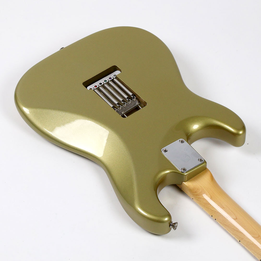 Combat 【中古】 エレキギター Combat ST Classic Gold with Leo