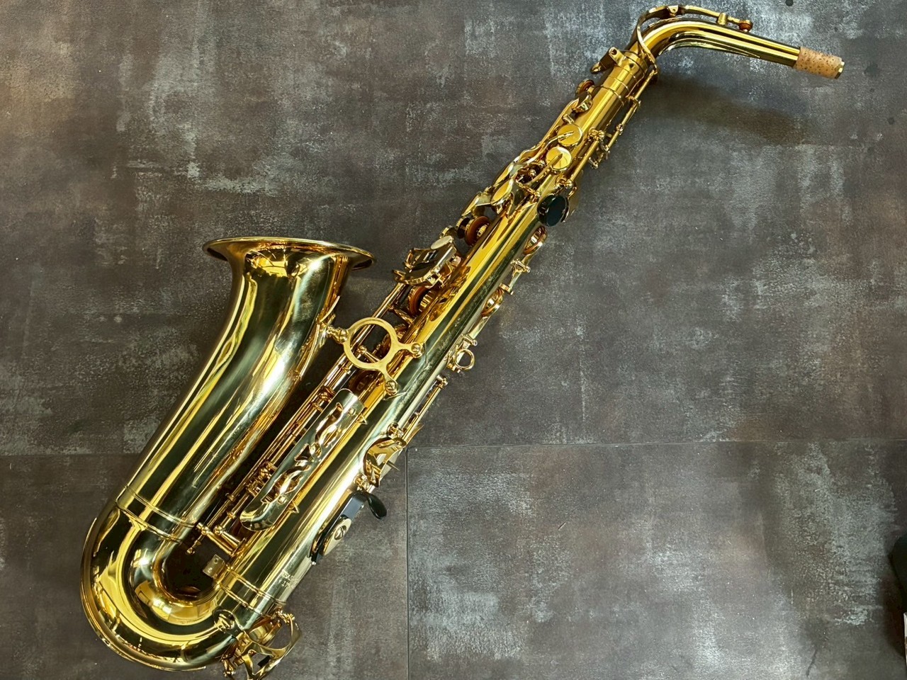 Antigua eldon アルトサックス EAS-28 美品 Antigua eldon アルトサックス EAS-28 美品 - メルカリ