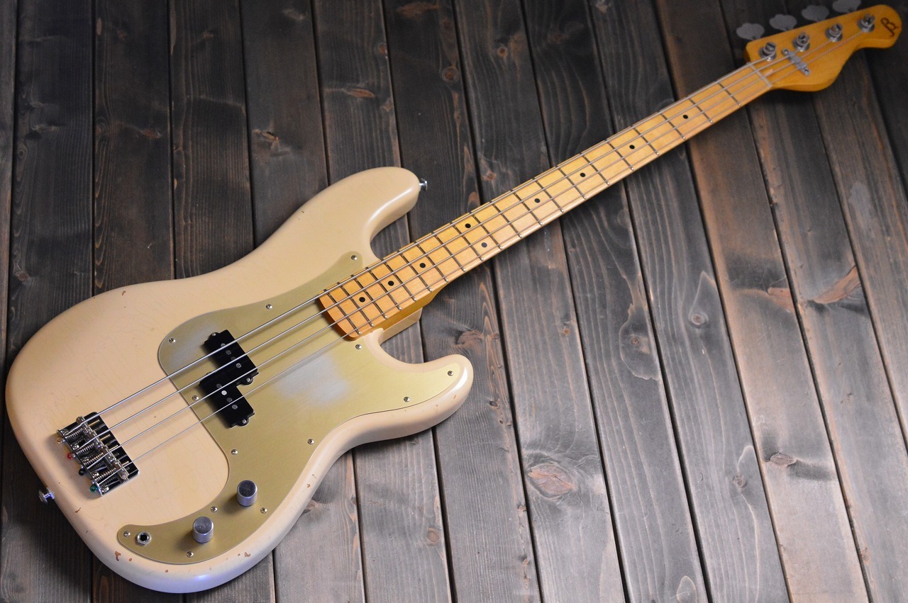 Black Smoker Trad Master Series Beta P4 / Desert Sand / Gold