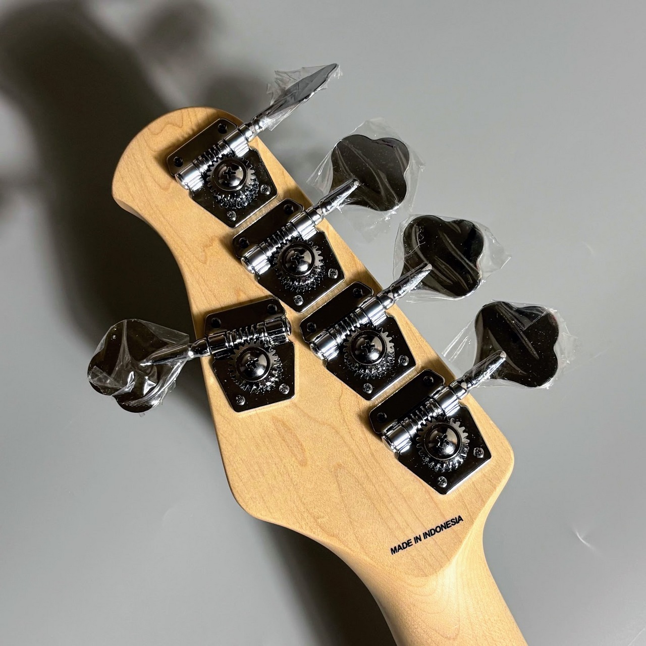 Sterling by MUSIC MAN STINGRAY RAY5 BK 5弦エレキベースSUB RAY5（B