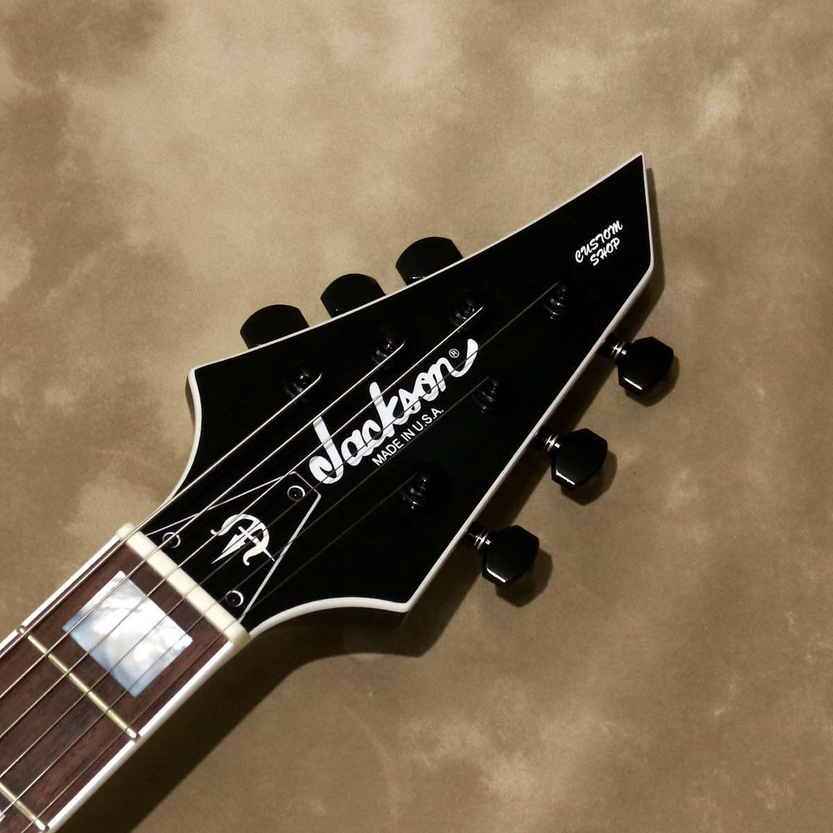 nack5   マーティ・フリードマン　サイン入りステッカーとギターのピック nack5 マーティ・フリードマンサイン入りステッカーとギターのピック