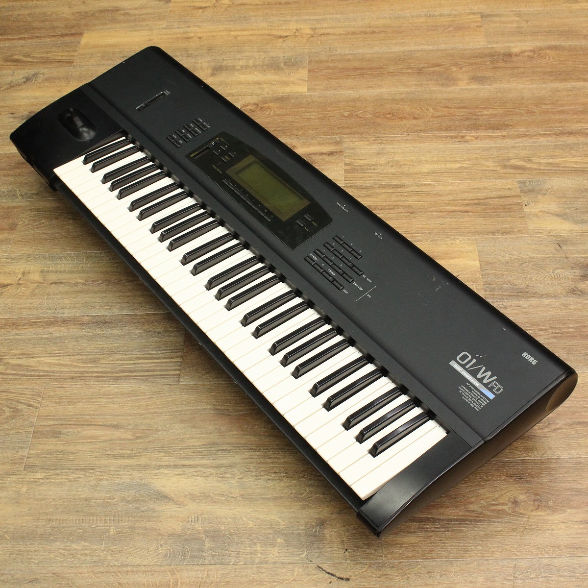 KORG 01/W FD 【キーボードマート新宿】【新宿店】