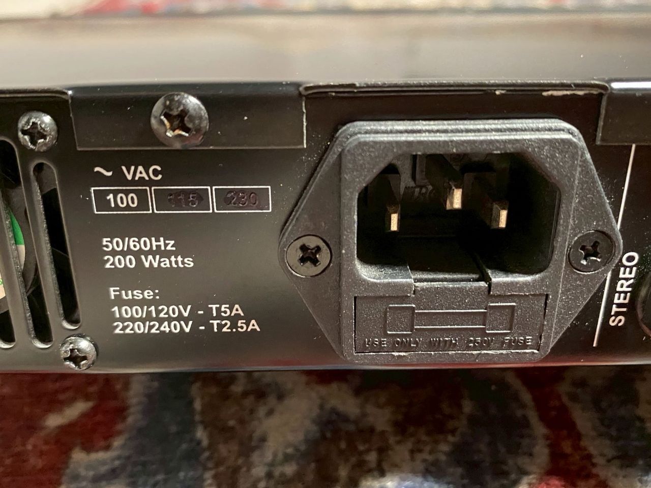 Koch 【展示品傷アリ特価】ATR-4502 パワーアンプATR4502（B級