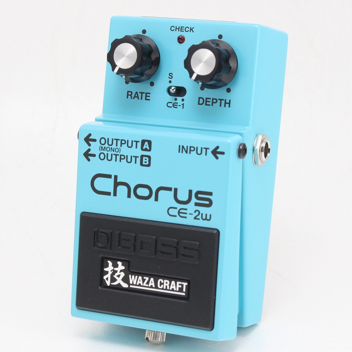 BOSS CE-2W 中古品 BOSS CE2W 【御茶ノ水本店】（中古）【楽器検索デジマート】