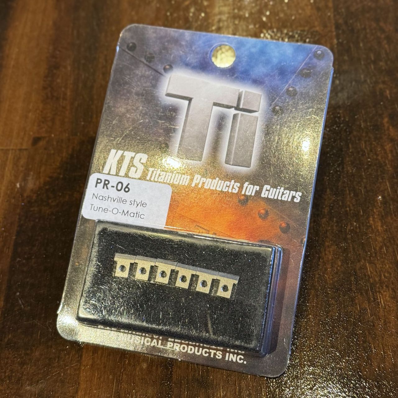 KTS PR-06 | Gibson®レスポールスタイルNashville Tune-O-Matic