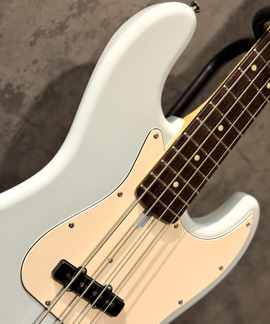 FUJIGEN(FGN) 【濃い目指板】NJB200RAL -Pale Sonic Blue- #G250054