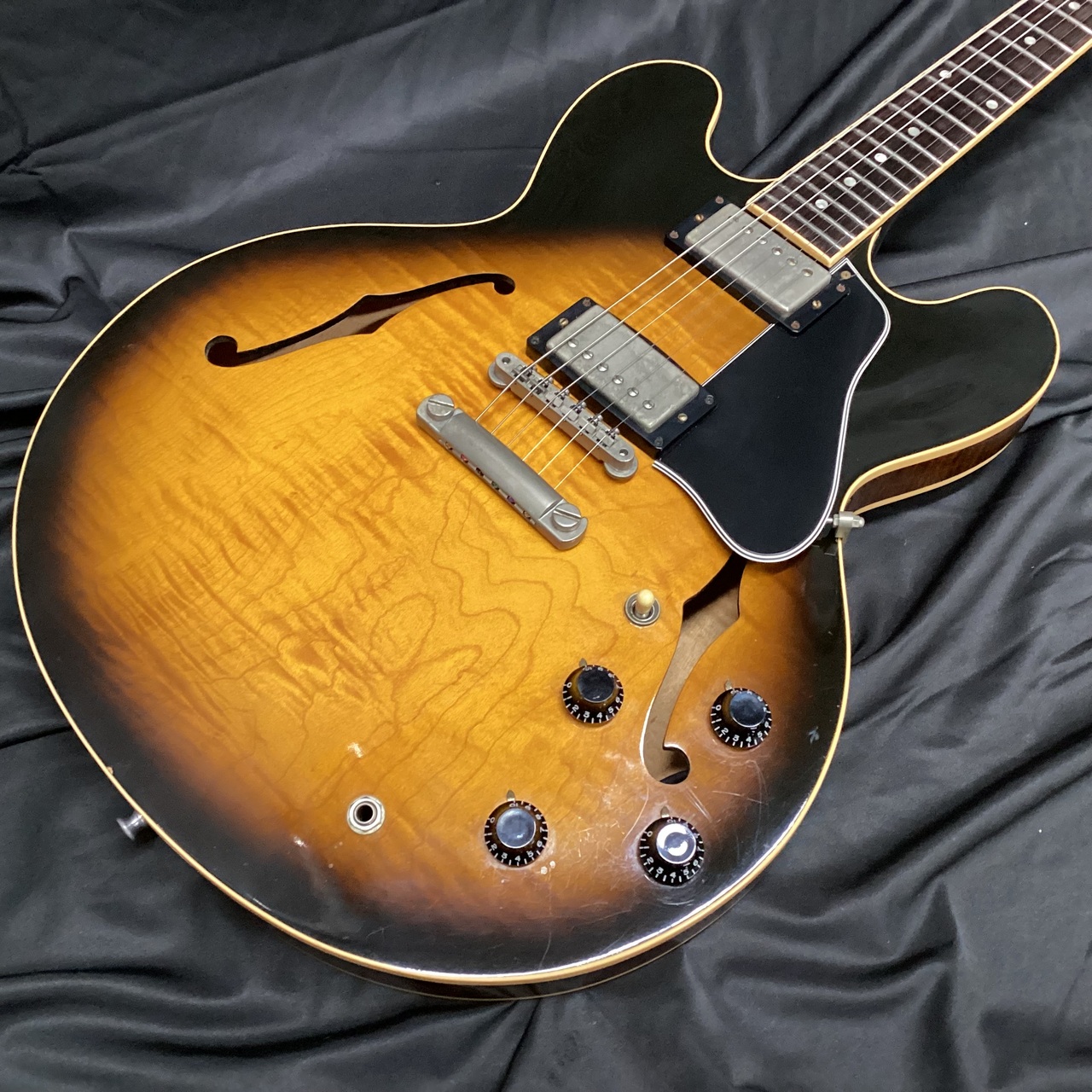 Gibson ES335 DOT ( ギブソン セミアコ 1996年製)（中古）【楽器検索