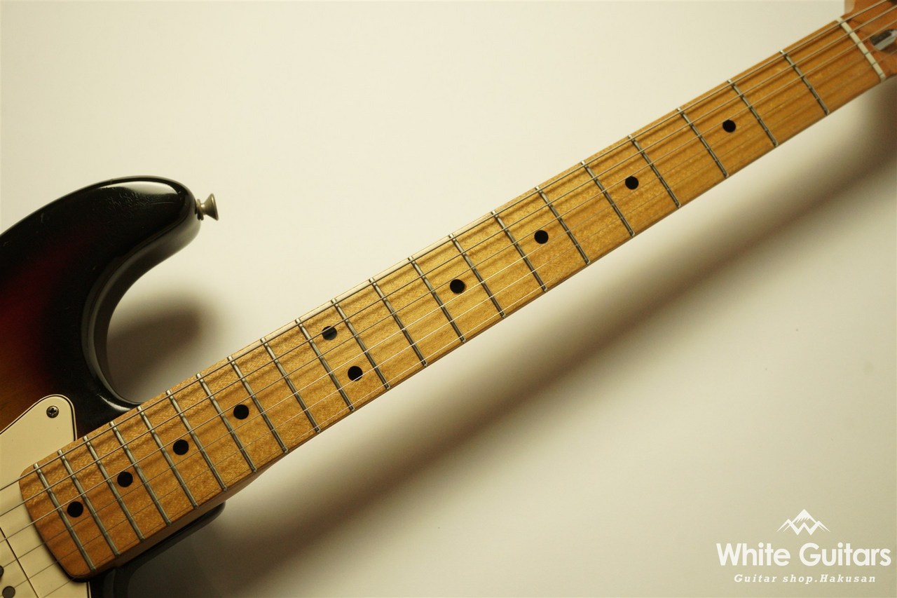 Fender USA Stratocaster 1972年製　ヴィンテージギター Fender 1972年製 Stratocaster- 3-Tone Sunburst（ビンテージ/送料無料