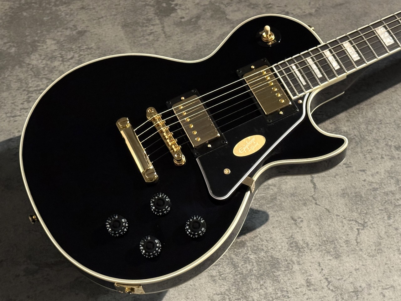 Epiphone Les Paul Custom ~Ebony~ #26041527547 【軽量3.91kg