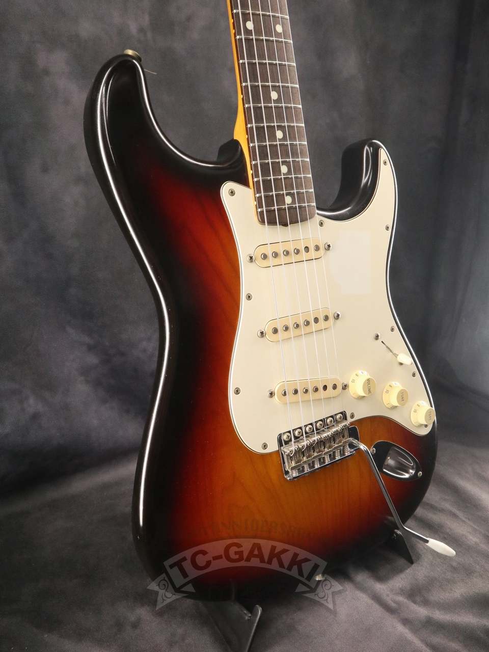 Fender Japan 1984-1987 ST62-1200 EXTRAD（中古）【楽器検索デジマート】