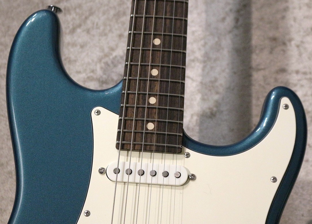 Suhr Classic S Antique Roasted Flame Maple Ocean Turquoise