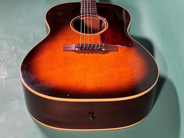 Gibson B-25 TSB（ビンテージ）【楽器検索デジマート】