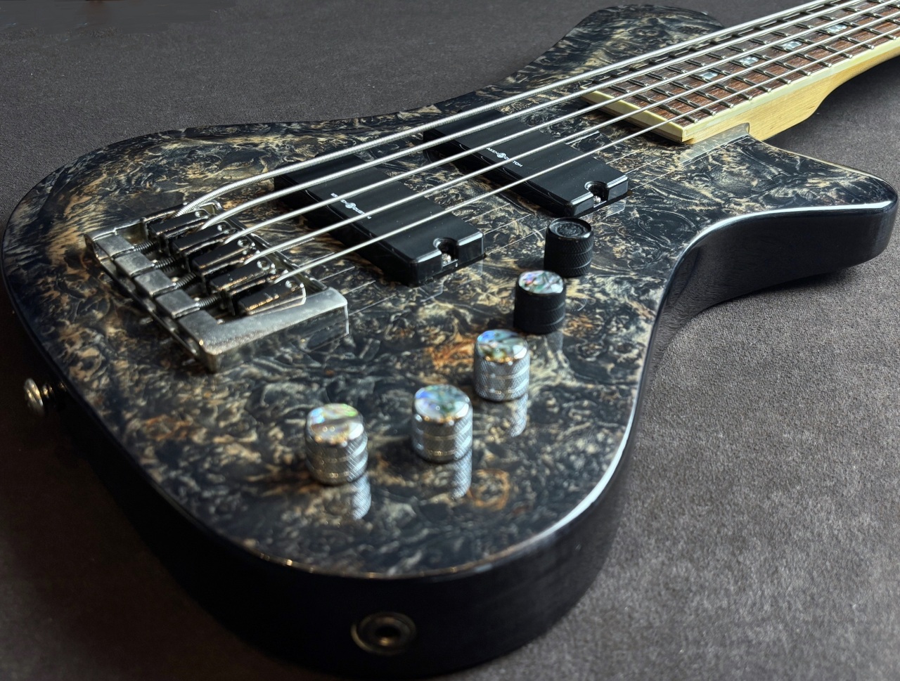 【美品】KRAKEN GUITARS CHAMP エレキベース Kraken Champ 5（中古）【楽器検索デジマート】