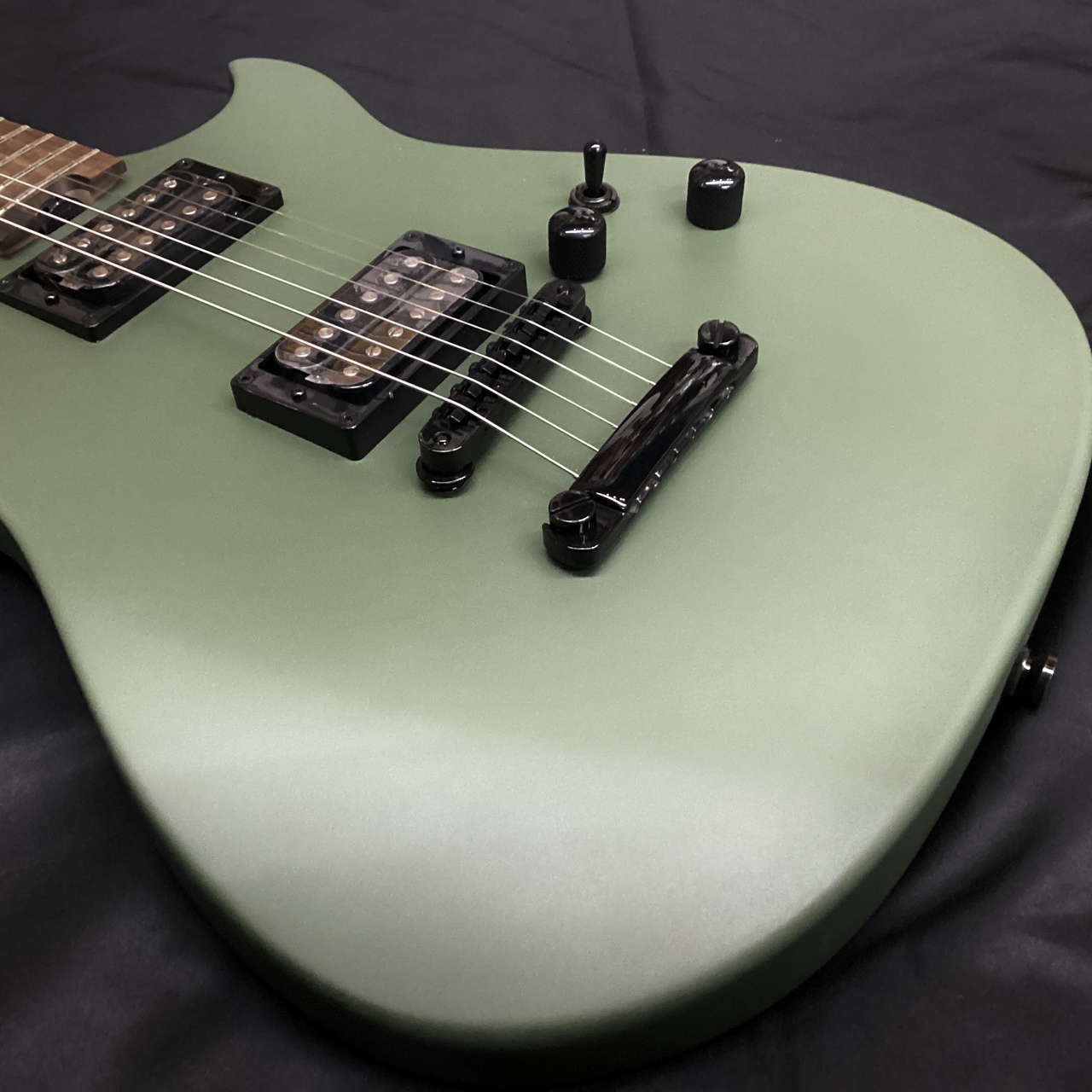 Manson Guitar Works META-Series MBM-2H/Satin Olive Green (マンソン