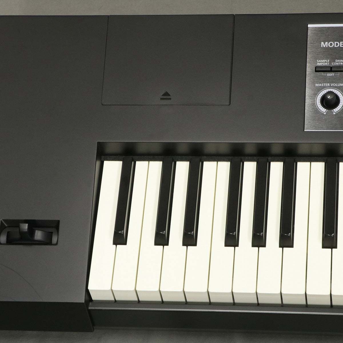 Roland JUNO-DS88 【御茶ノ水本店】（中古/送料無料）【楽器検索