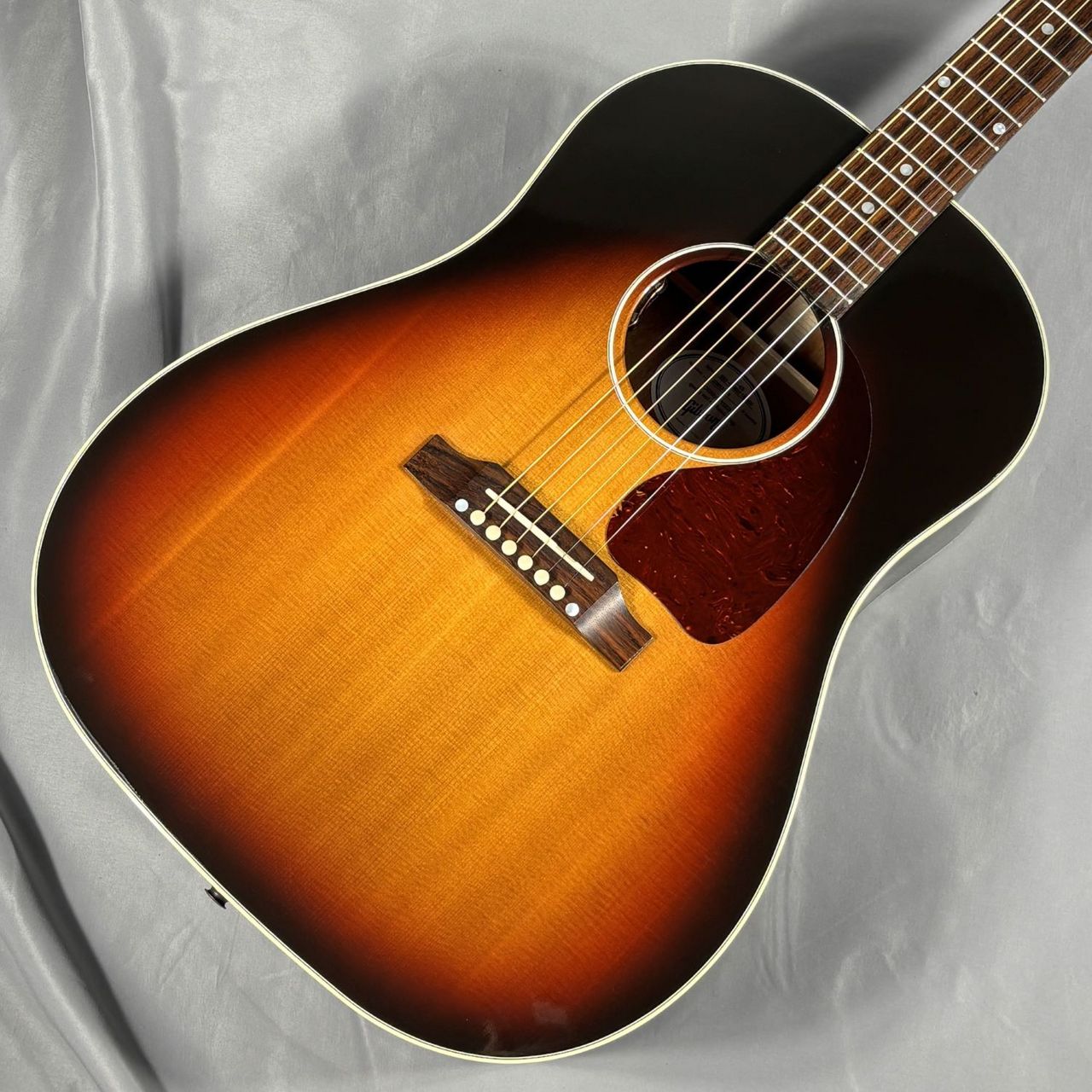 Gibson J-45 Standard Tri Burst Gloss（中古/送料無料）【楽器検索