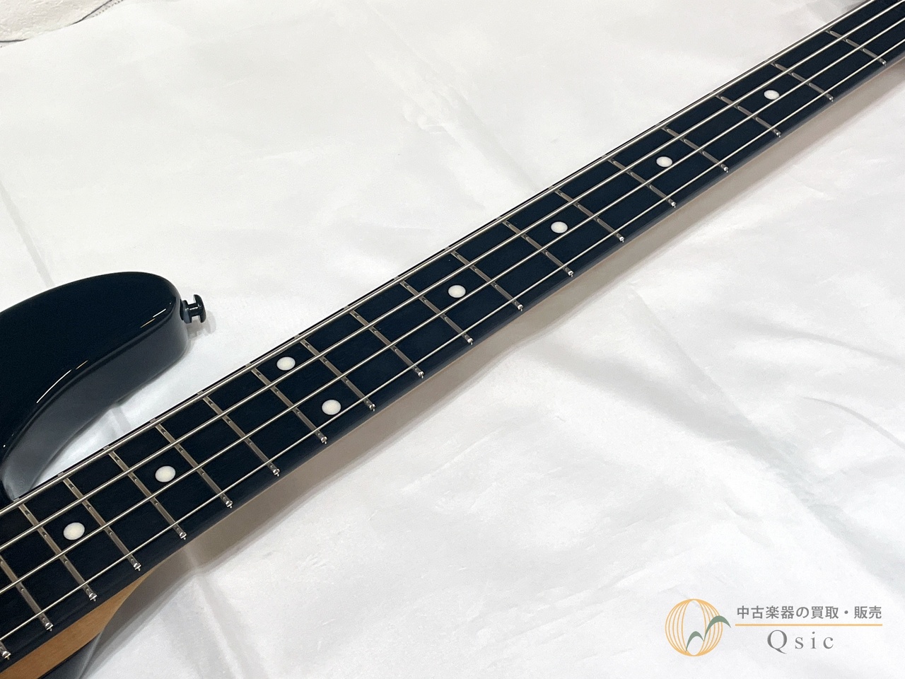 MUSIC MAN StingRay 4 BLK 2018年製 【返品OK】[VMR29]【箕面店在庫