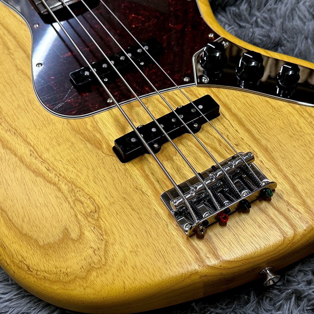 Fender Made in Japan Limited Jazz Bass Raw Ash Vintage