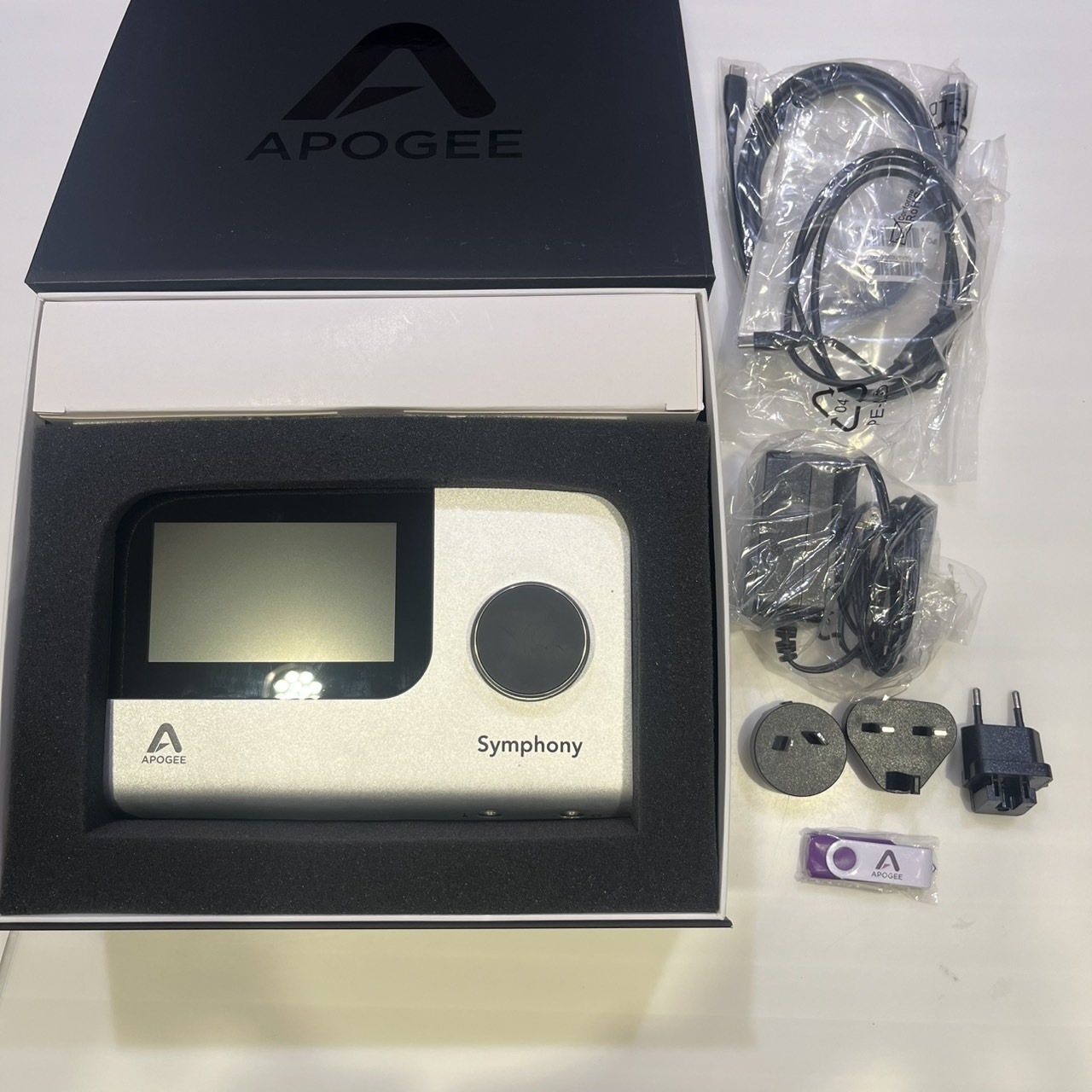[最終値下げ]Apogee Symphony オーディオインターフェイス Amazon.co.jp: Apogee アポジー/Symphony Desktop USB-C