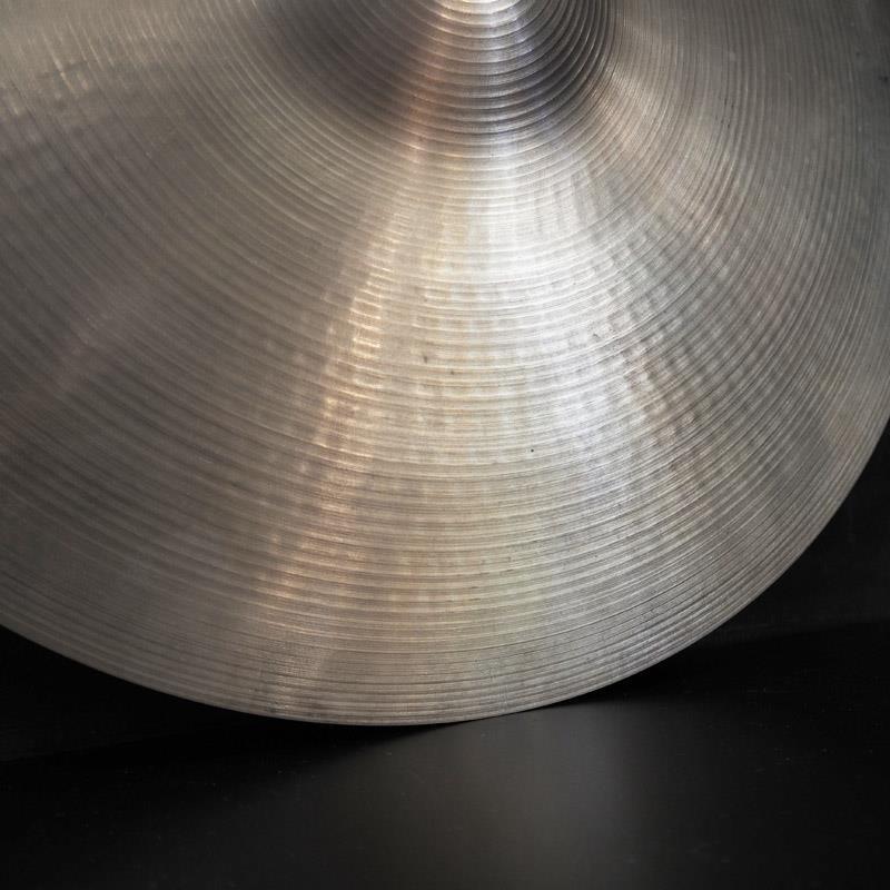 A zildjian 60s Aジルジャン 18 約1500g Vintage A zildjian 60s Aジルジャン 18 約1500g Vintage A zildjian 60s