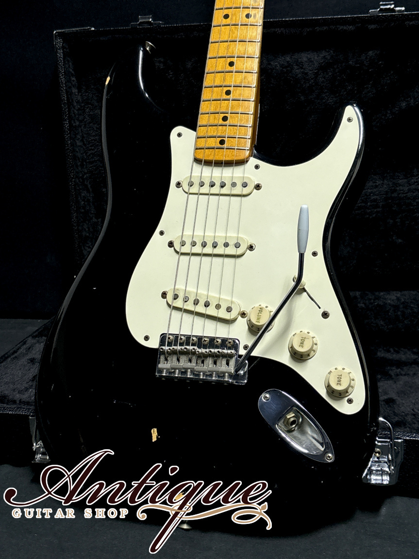 Fender American Vintage '57 Stratocaster 1984 Black /Alder & 1P