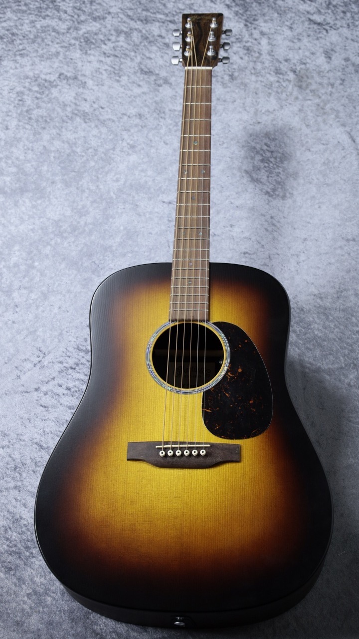 Martin 00-X2 エレアコ （管理テイ） martin 00-X2E トップ単板 マーチン エレアコ 少し小ぶりな00