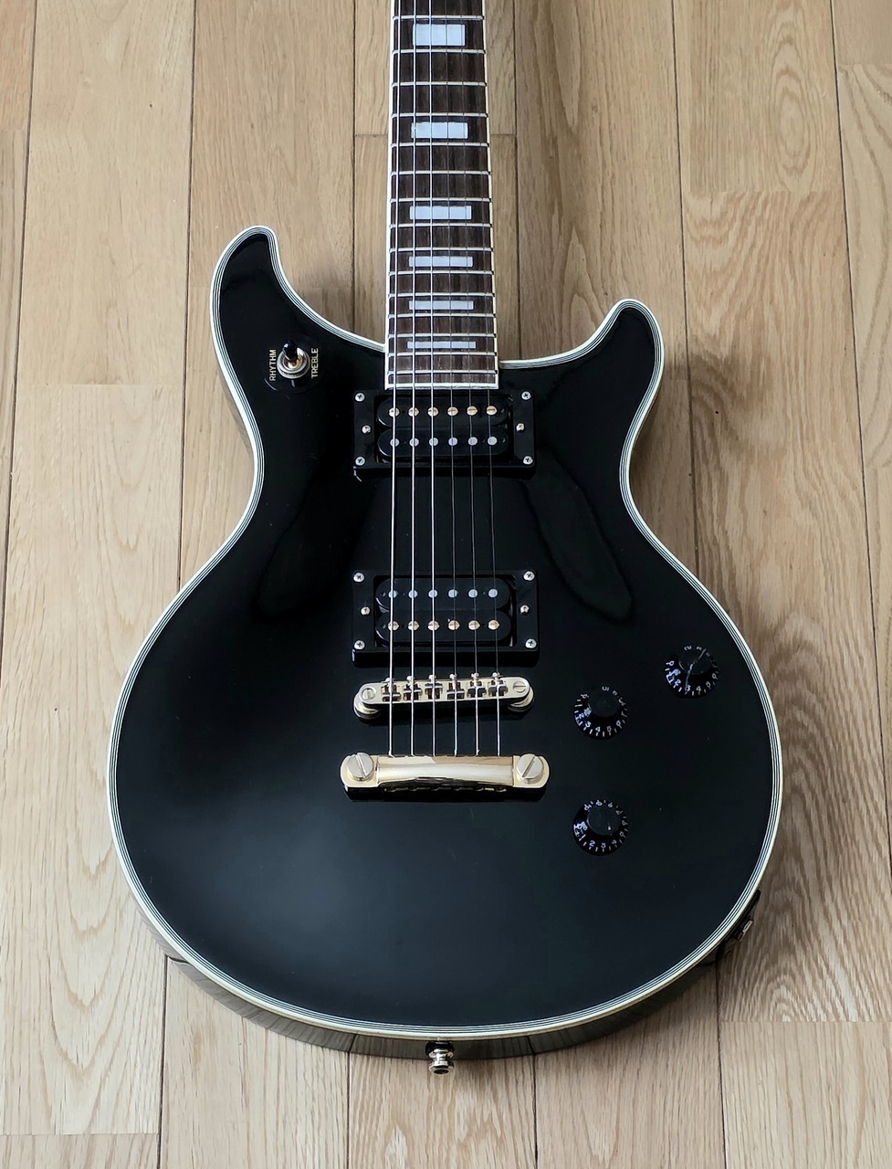 最終価格【美品ワンオーナー】Epiphone Tak DC Custom 最終価格【美品ワンオーナー】Epiphone Tak DC Custom