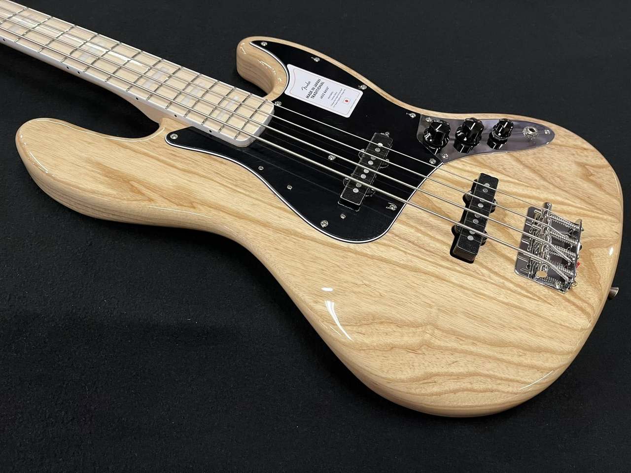 Fender MADE IN JAPAN TRADITIONAL 70S JAZZ BASS Natural（新品