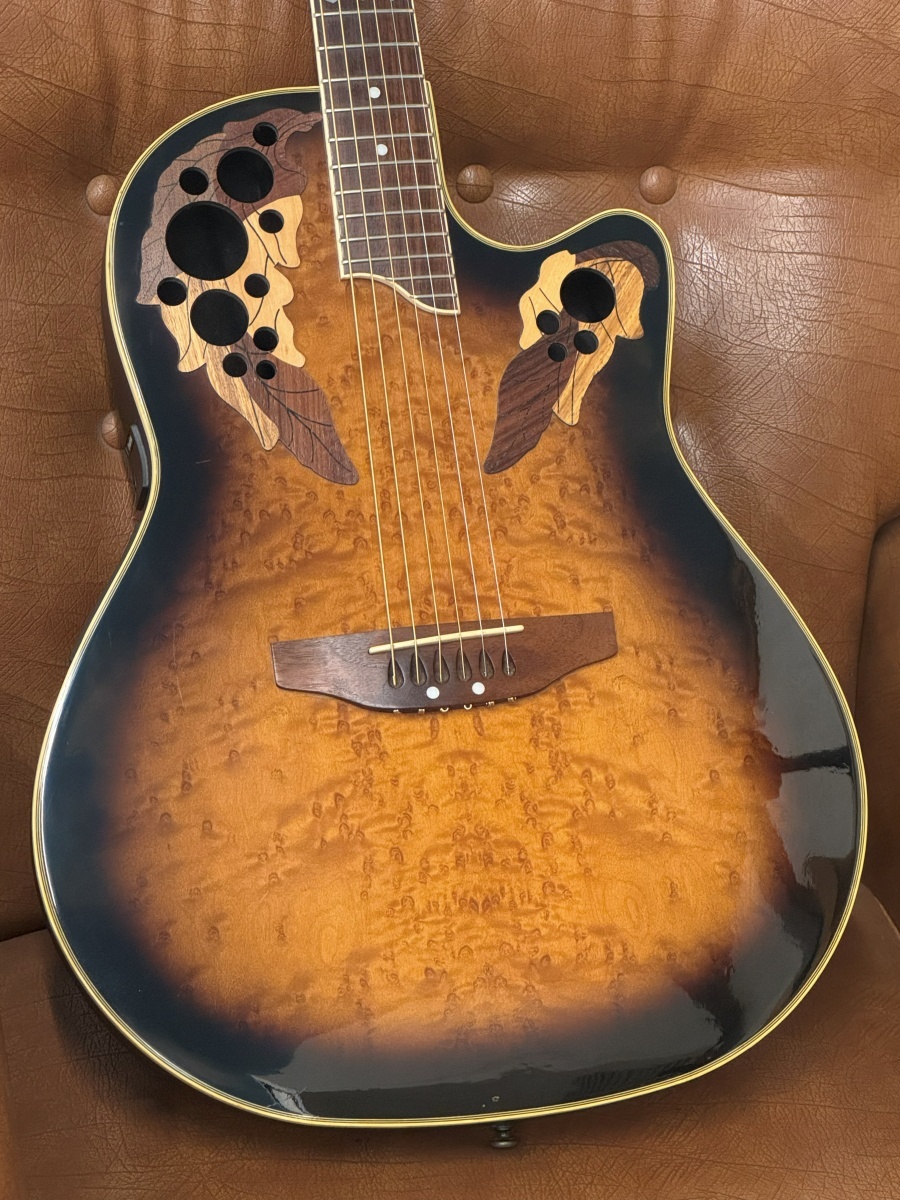 Ovation Celebrity Deluxe CS247（中古）【楽器検索デジマート】